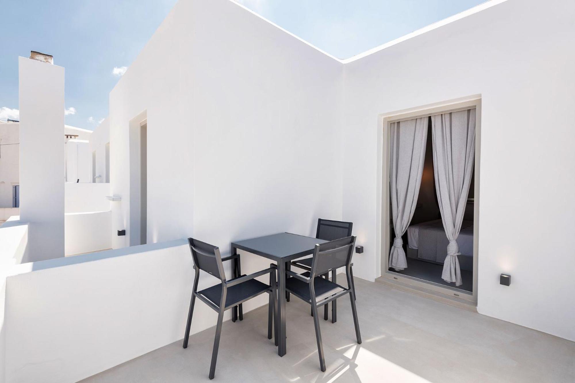 Peven Suites Náousa Exterior photo